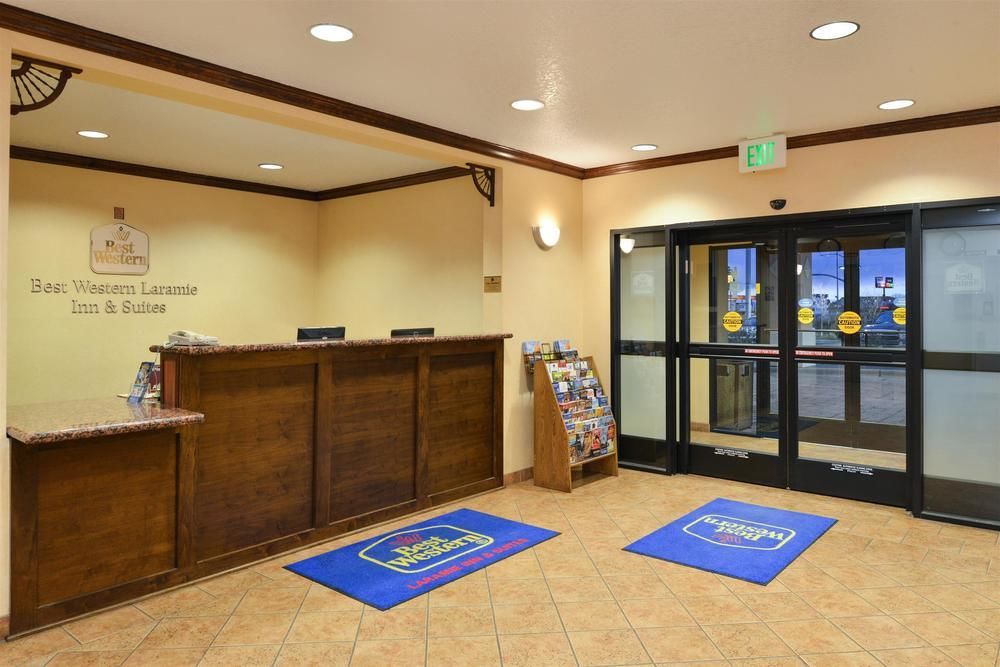 Best Western Laramie Inn & Suites Exterior photo